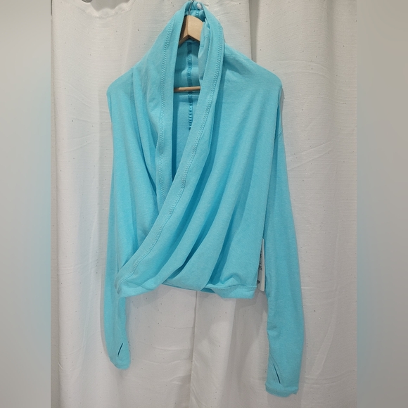 NWT Ivivva Four Count Shrug NWT Sz 12 Turquoise Pullover Rulu Wrap Flip. - Picture 5 of 8